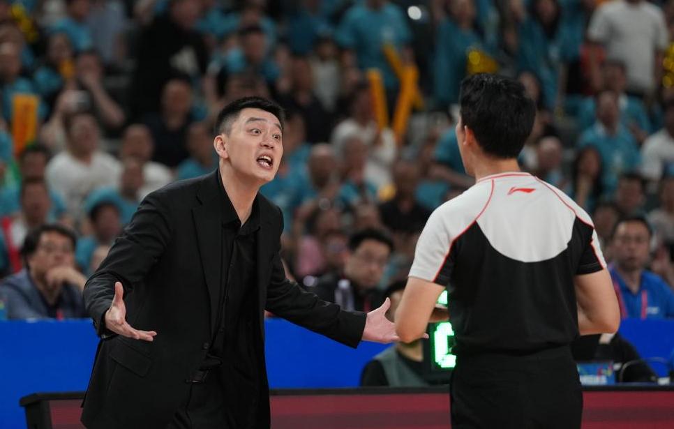 莫兰德在杨 莫兰德在杨