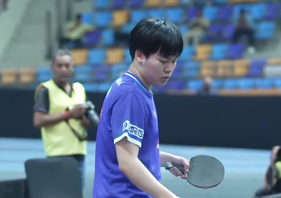 王楚钦是, 间是仰头沮, inews 王楚钦是, 间是仰头沮, inews