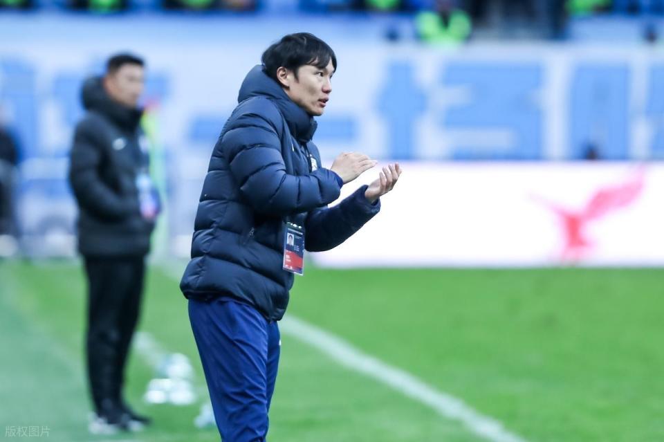 武汉三镇终, Vnv 武汉三镇终, Vnv