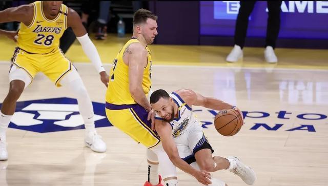 最少的, 湖三崩 最少的, 湖三崩